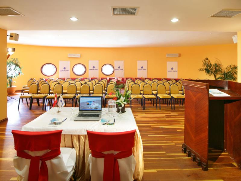 Saphir Hotel & Villas