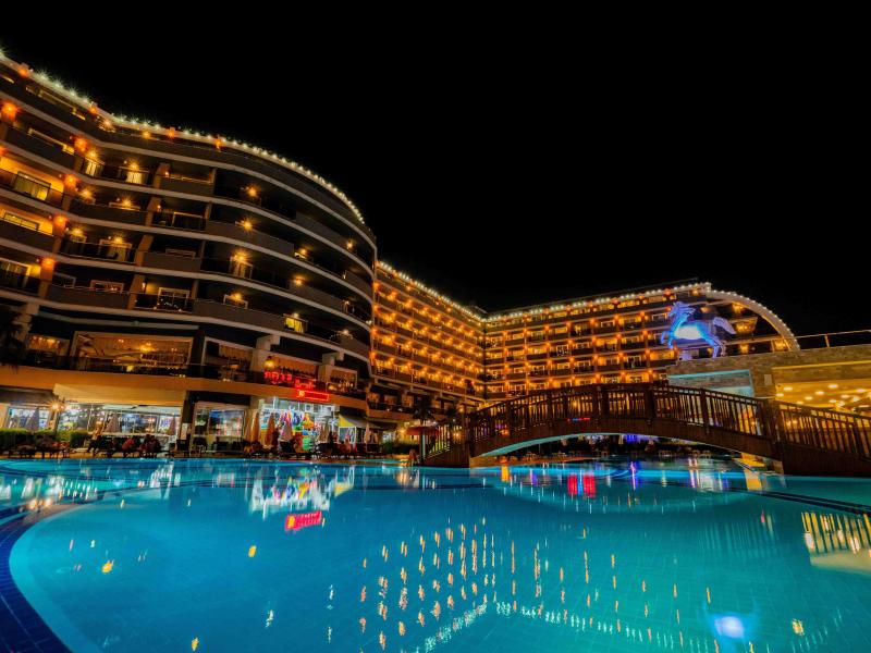 SENZA The Inn Resort & Spa
