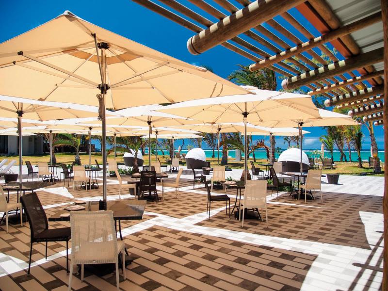 Crystals Beach Resort Belle Mare