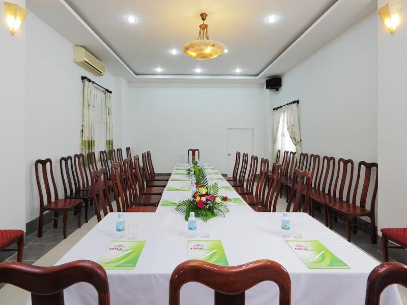 Nha Trang Beach Hotel