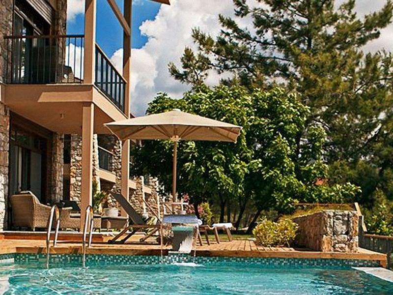 Marti Hemithea Hotel