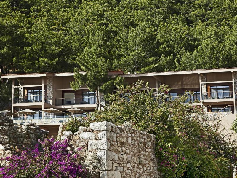 Marti Hemithea Hotel