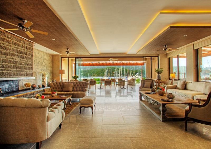 Marti Hemithea Hotel