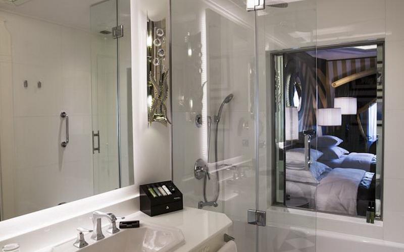 Wyndham Grand Istanbul Kalamis Marina Hotel