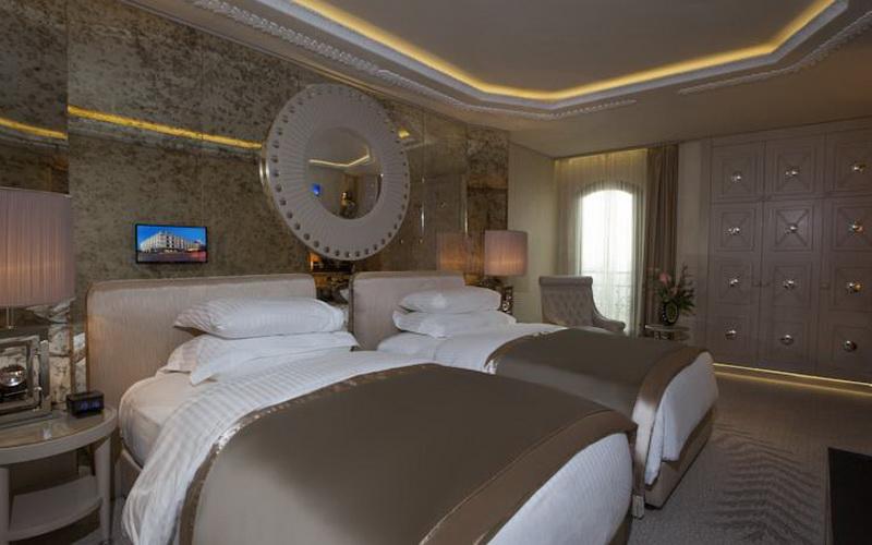 Wyndham Grand Istanbul Kalamis Marina Hotel