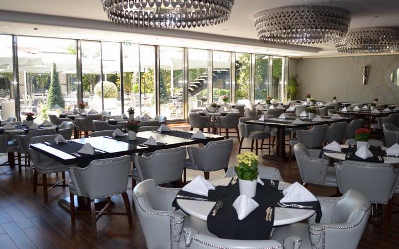 Wyndham Grand Istanbul Kalamis Marina Hotel