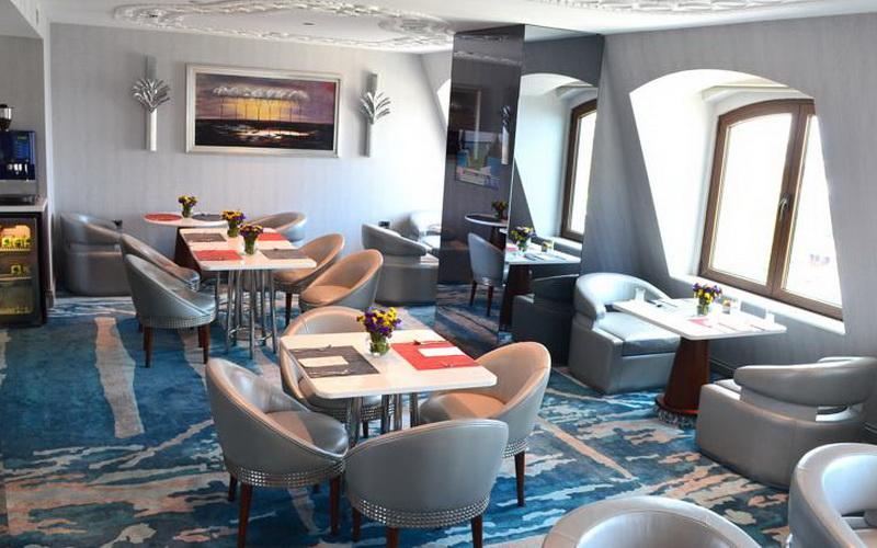 Wyndham Grand Istanbul Kalamis Marina Hotel
