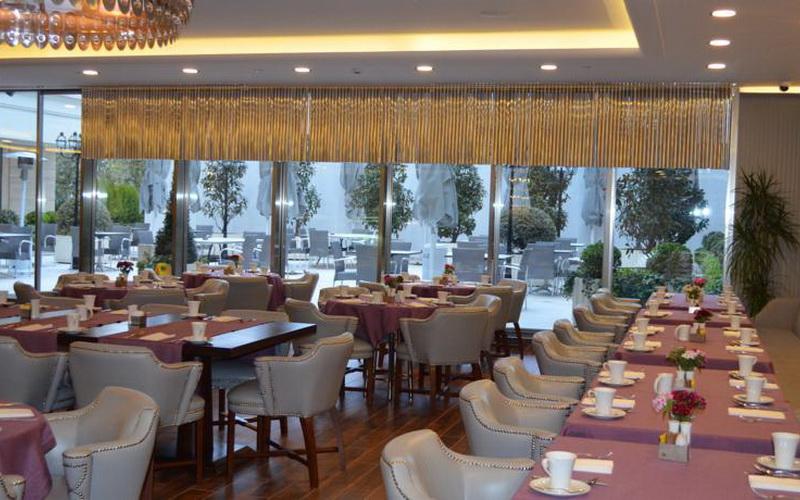 Wyndham Grand Istanbul Kalamis Marina Hotel