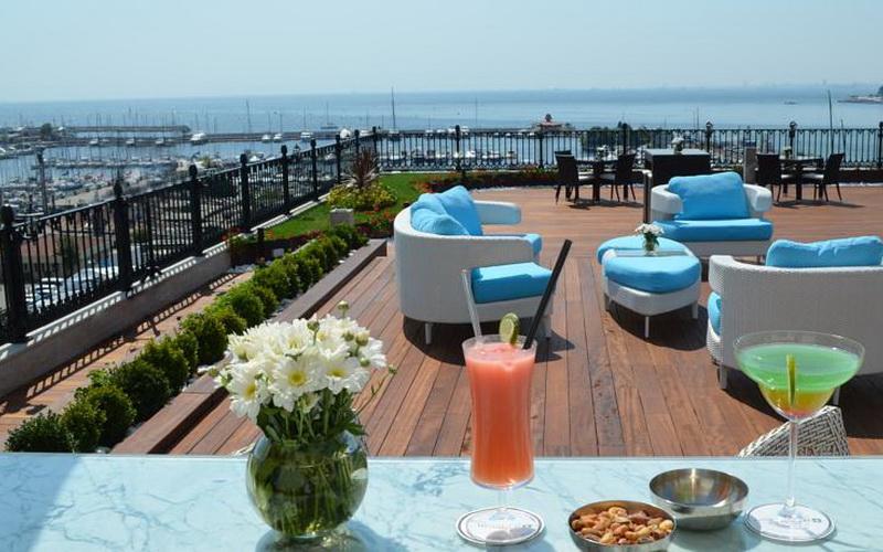 Wyndham Grand Istanbul Kalamis Marina Hotel
