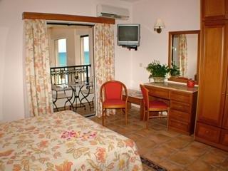 Andreolas Luxury Suites