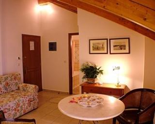 Andreolas Luxury Suites