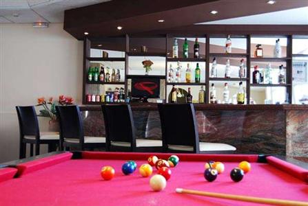 California Beach Hotel