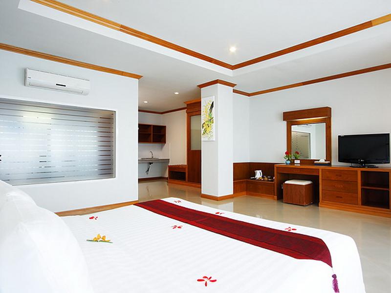 Blue Ocean Beach Resort