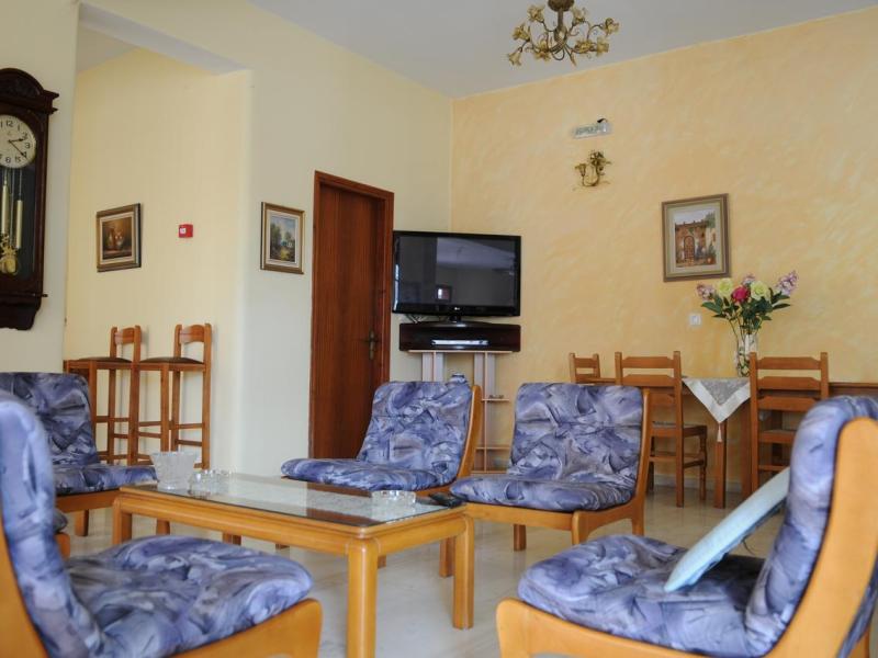 Castello Beach Hotel