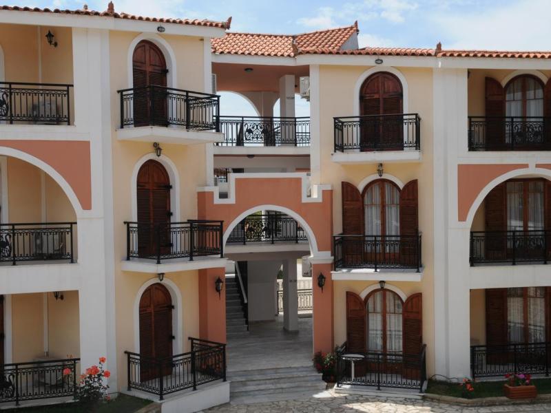 Castello Beach Hotel