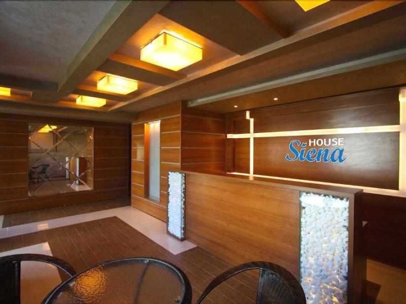 Siena House