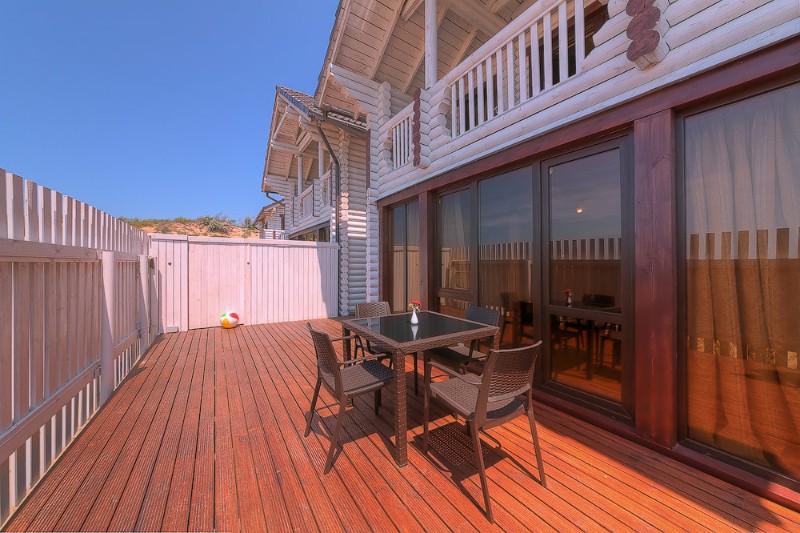 Клуб-отель Белый пляж