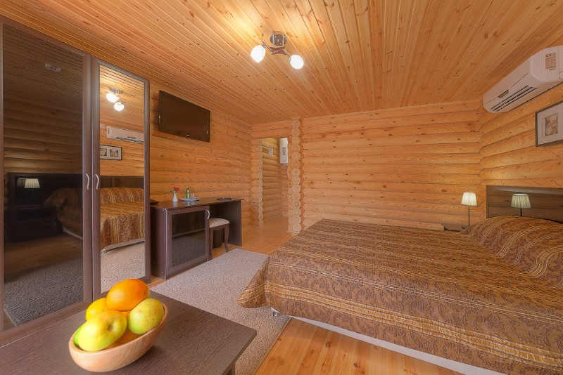 Клуб-отель Белый пляж