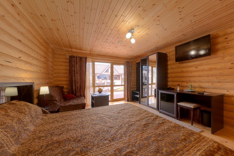 Клуб-отель Белый пляж