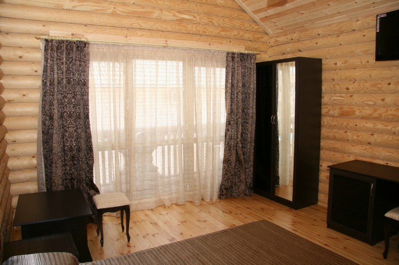 Клуб-отель Белый пляж