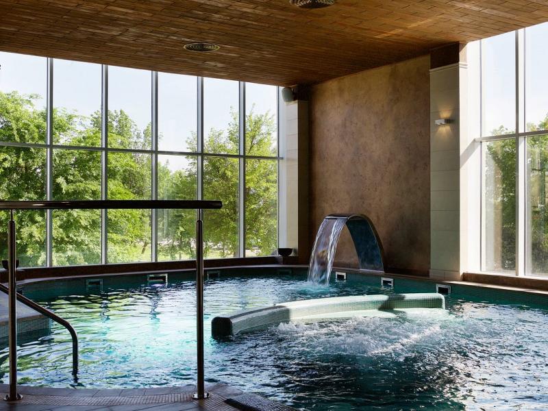 Alean Family Doville