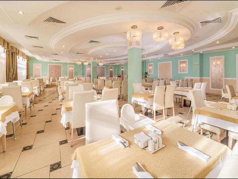 Alean Family Doville