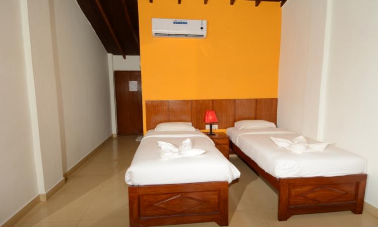 Silver Sands Sunshine Hotel