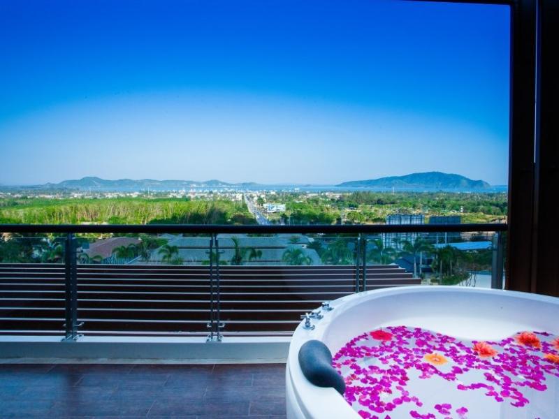 Chalong Chalet Resort & Longstay