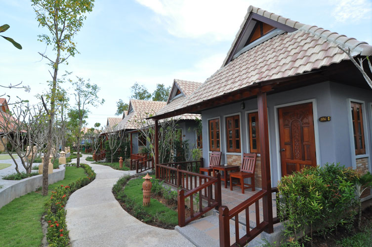 Chalong Villa Resort & Spa