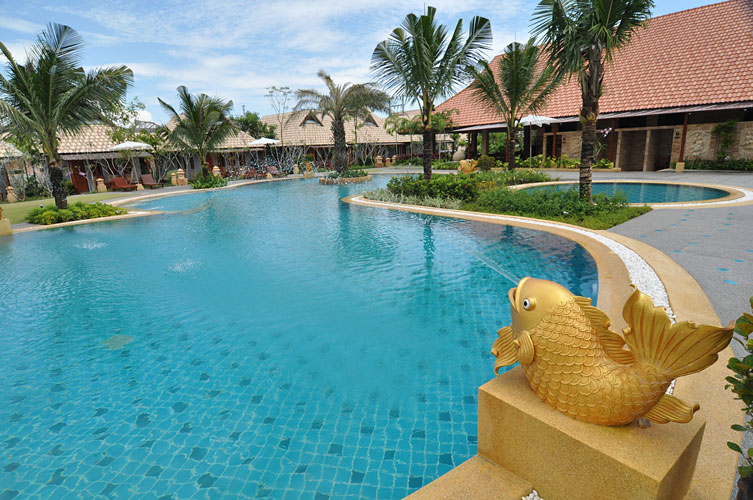 Chalong Villa Resort & Spa
