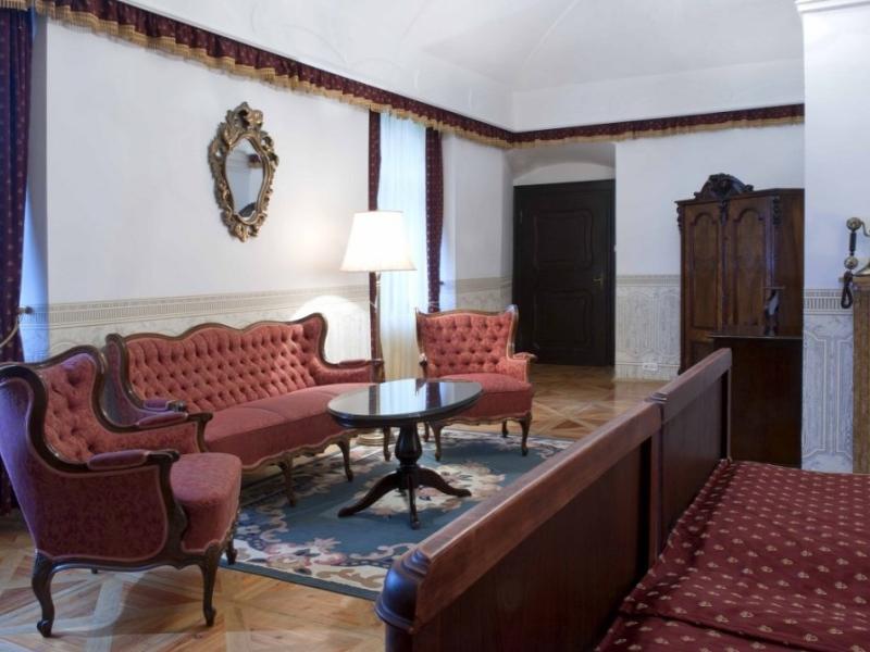 Teleki-Degenfeld Castle Hotel Szirak