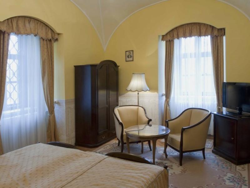 Teleki-Degenfeld Castle Hotel Szirak