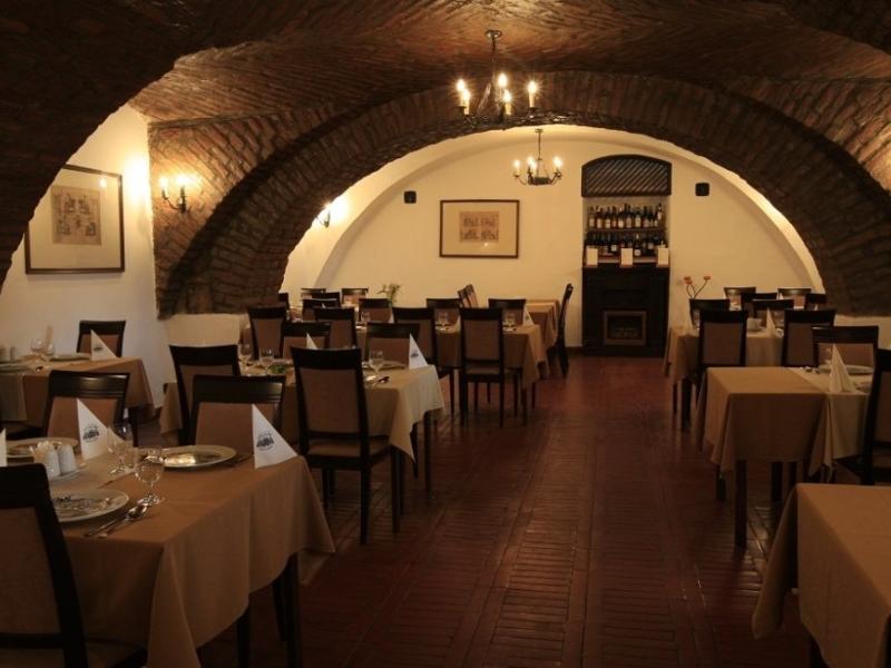 Teleki-Degenfeld Castle Hotel Szirak