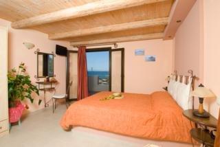 Dante's Maisonettes