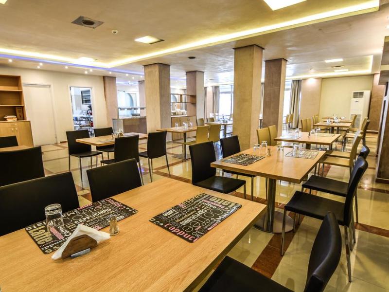 Xylokastro Beach Hotel