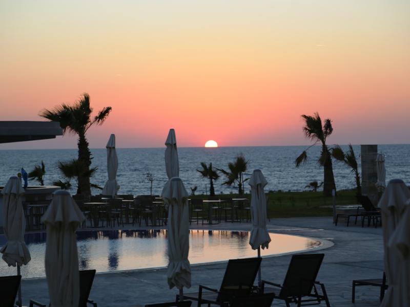 Amphora Hotel & Suites