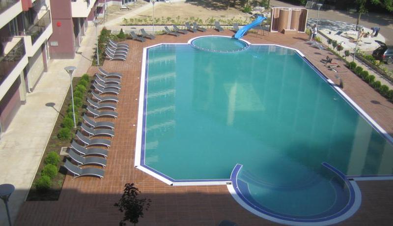 Admiral Plaza