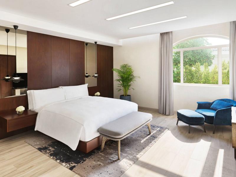 The Ritz-Carlton Abu Dhabi Grand Canal