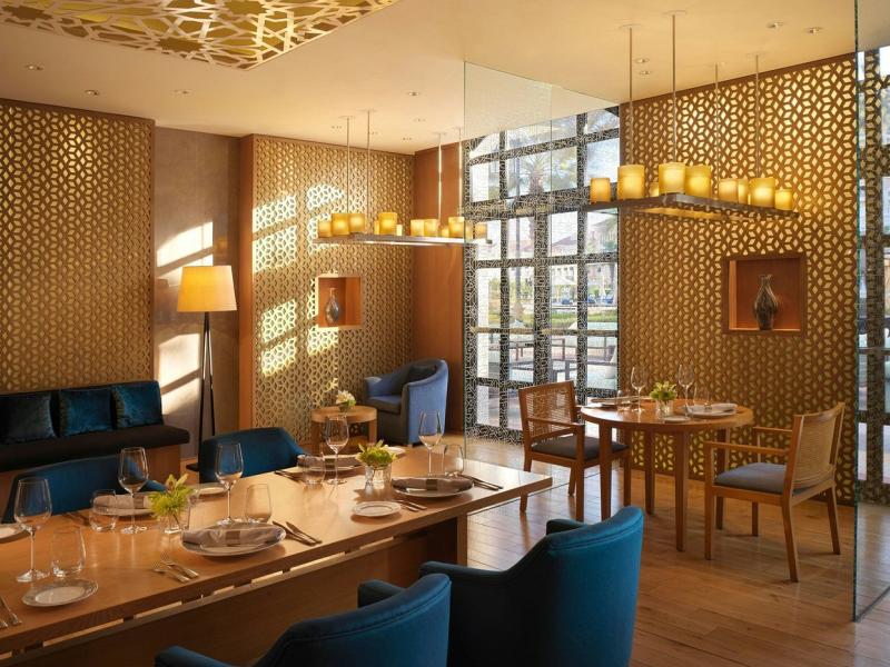 The Ritz-Carlton Abu Dhabi Grand Canal