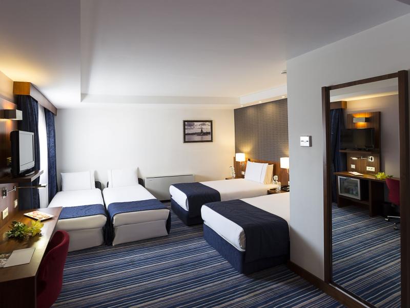 Taksim Express Hotel