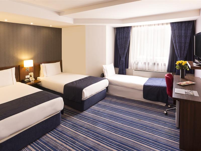 Taksim Express Hotel