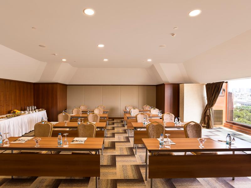 Taksim Express Hotel