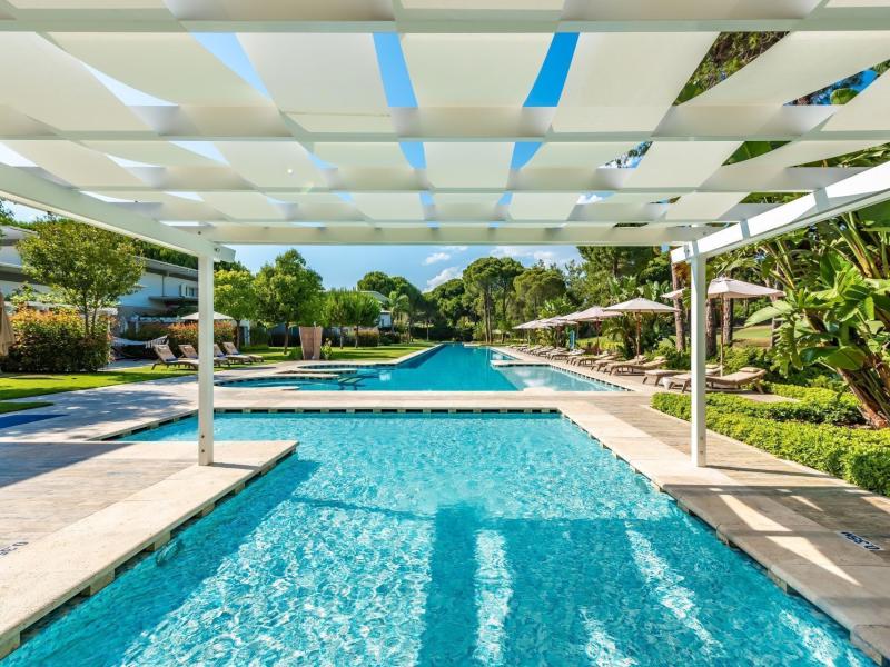 Azure Villas By Cornelia