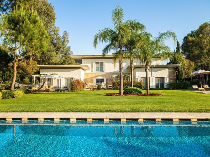 Azure Villas By Cornelia