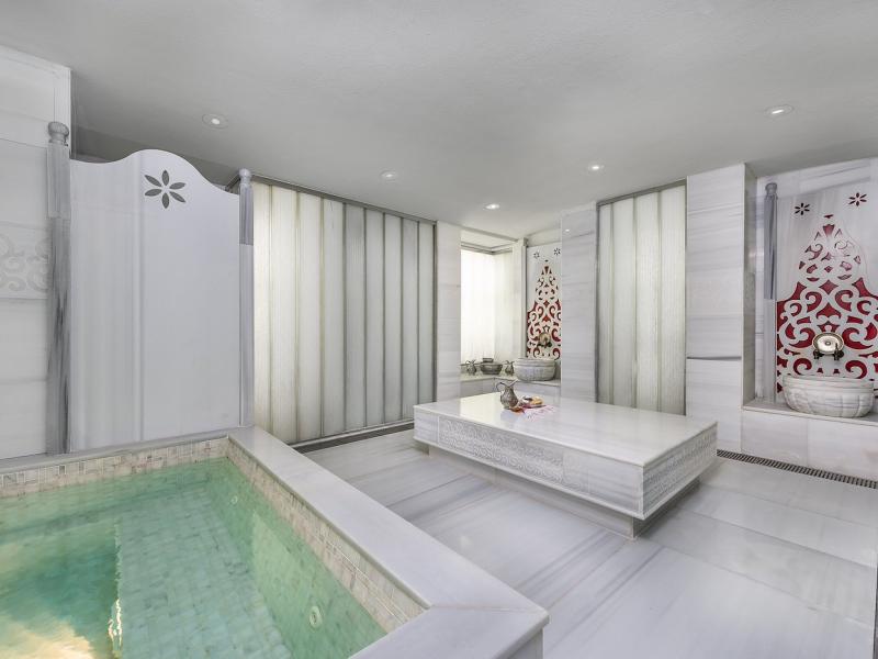 Azure Villas By Cornelia