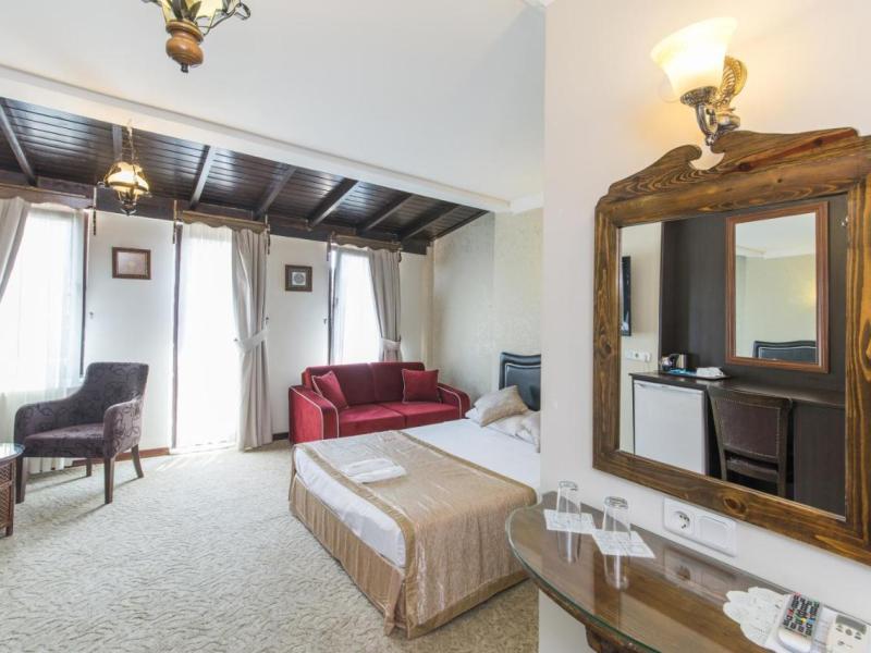 Naz Wooden House Inn