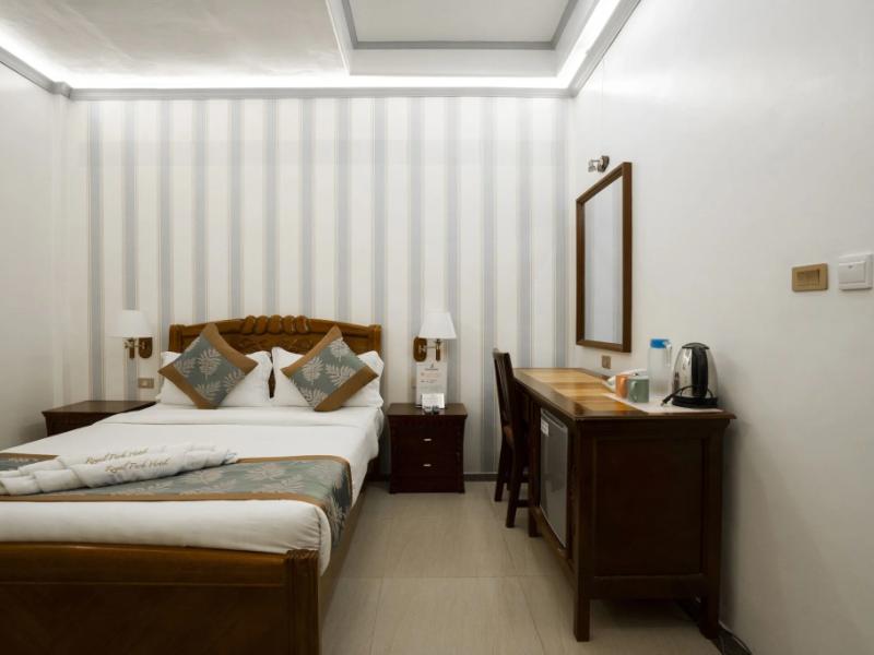 Royal Park Resort Boracay