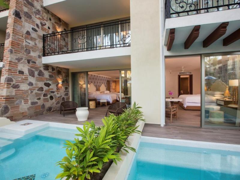 Hilton Puerto Vallarta Resort