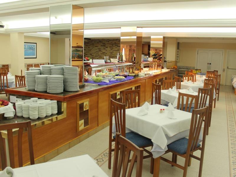 Catalonia Hotel