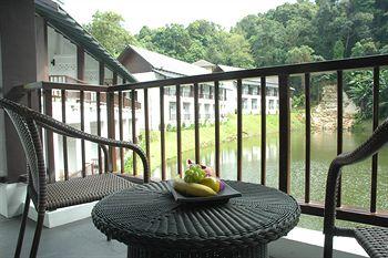 Tinidee Golf Resort Phuket